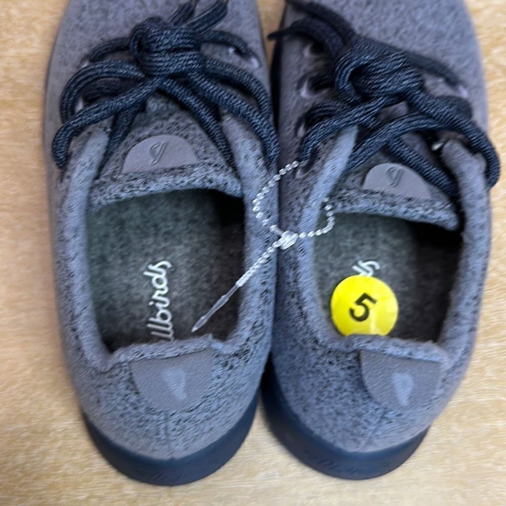 Allbirds Woolrunner - Picture 4 of 6